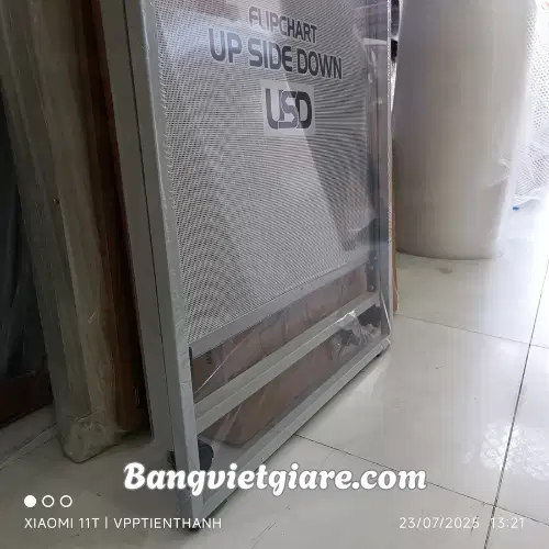 Bảng Flipchart chân gấp - Bảng gấp gọn