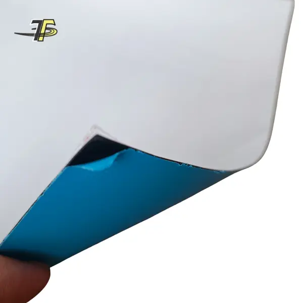 Bảng từ dạng cuộn decan - Bảng từ dán trên những mặt phẳng