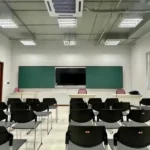 Bảng trượt ngang liền khối 2 cánh trượt kết hợp tivi